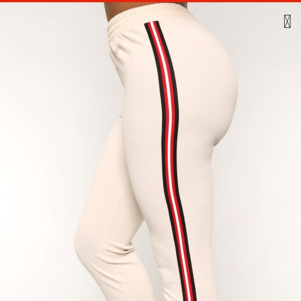NEVER WORN Beige off white pants